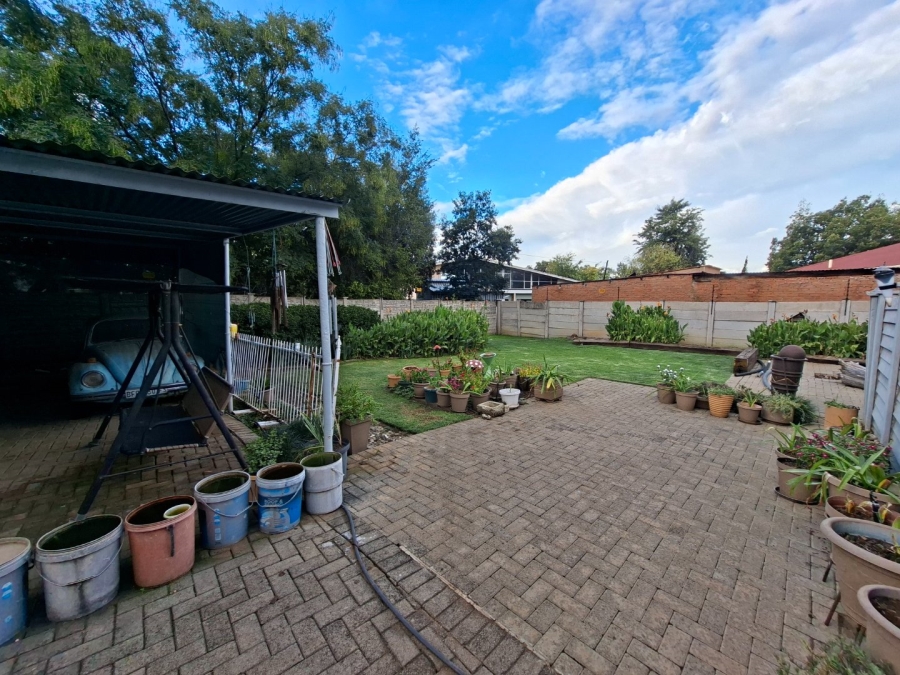 4 Bedroom Property for Sale in Noordhoek Free State